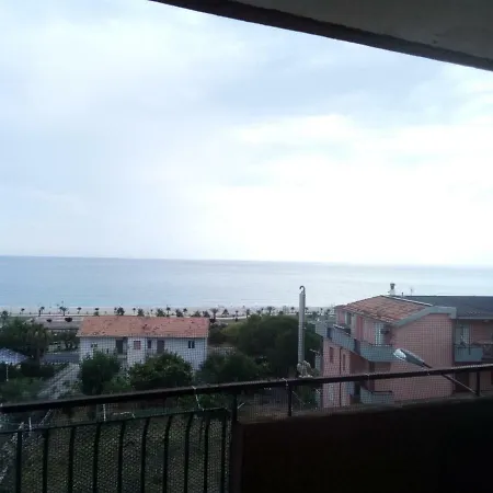 Astonishing Calabria Pet Friendly Apts Διαμέρισμα